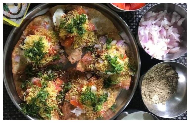 Recipe : पोळीचे चटकदार खस्ते! अवांतर, रेसिपी, Recipe, Kitchen Tips, किचन टिप्स, किचन टीप्स, शिळी पोळी, शिळ्या पोळीचे खस्ते, पोळीचे खस्ते, चटपटीत खस्ते