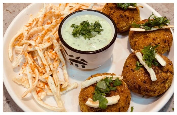 अवांतर, रेसिपी, Recipe, Kitchen Tips, किचन टिप्स, किचन टीप्स, मी मराठी, अभिजात मराठी, उपवासाचे पॅटिस, भगरचे पॅटिस, साबुदाण्याचे पॅटिस, भगर साबुदाण्याचे पटिस, महाशिवरात्री स्पेशल, ग्रीन चटणी, हिरवी चटणी,