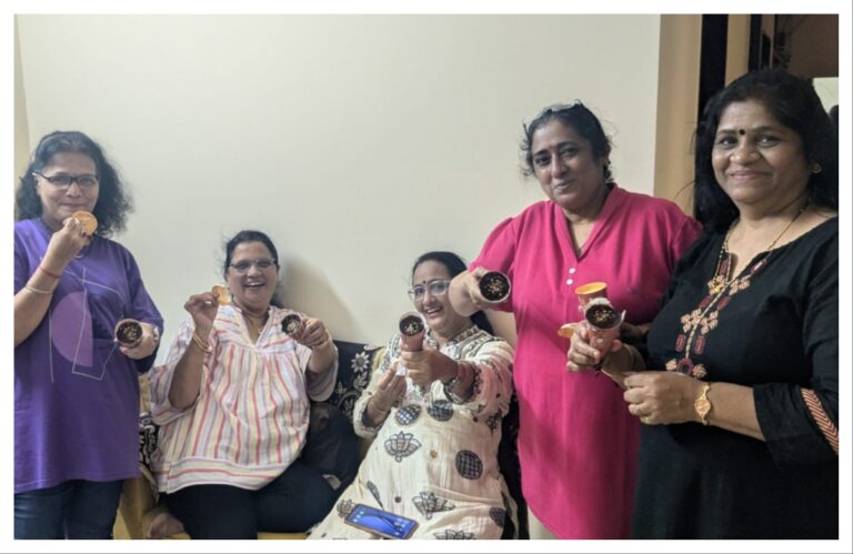अवांतर, मराठीआर्टिकल, मराठीलेख, मराठी कथा, मराठी साहित्य, मी मराठी, अभिजात मराठी, जुन्या मैत्रिणींची मैफल, जुन्या मैत्रिणींबरोबर मैफल, जुन्या मैत्रिणींची भेट, मैत्रिणींबरोबर आठवणींना उजाळा, शाळेतल्या मैत्रिणी भेट, शालेय मैत्रिणी गेट-टुगेदर,