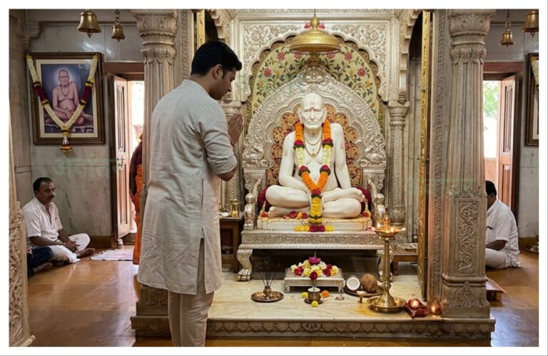 अवांतर, मराठीकथा, मराठीलेख, मराठीआर्टिकल, मराठी साहित्य, मी मराठी, अभिजात मराठी, तृप्ती देव, लेखिका तृप्ती देव, स्वामी समर्थ, भिऊ नकोस मी तुझ्या पाठीशी आहे, करतील स्वामी, स्वामींवरील श्रद्धा, श्रद्धाने चमत्कार, चमत्काराचे बळ, स्वामी समर्थ कृपा, स्वामींचे बळ