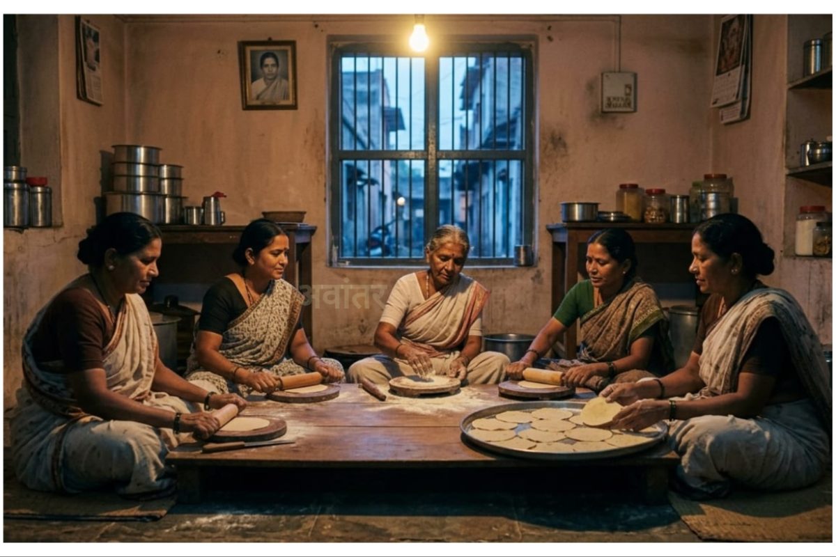 अवांतर, मराठीकथा, मराठीलेख, मराठीआर्टिकल, मराठी साहित्य, मी मराठी, अभिजात मराठी, कहाणी आईची, कहाणी तुमच्या माझ्या आईची, वर्षभरातील साठवणीचे पदार्थ, पापड करुडयांचा बेत, उन्हाळ्यातील वाळवणाचे पदार्थ, वाळवणाचे पदार्थ, घरातील चिनीमातीच्या बरण्या, घरातील पत्र्याचे डबे