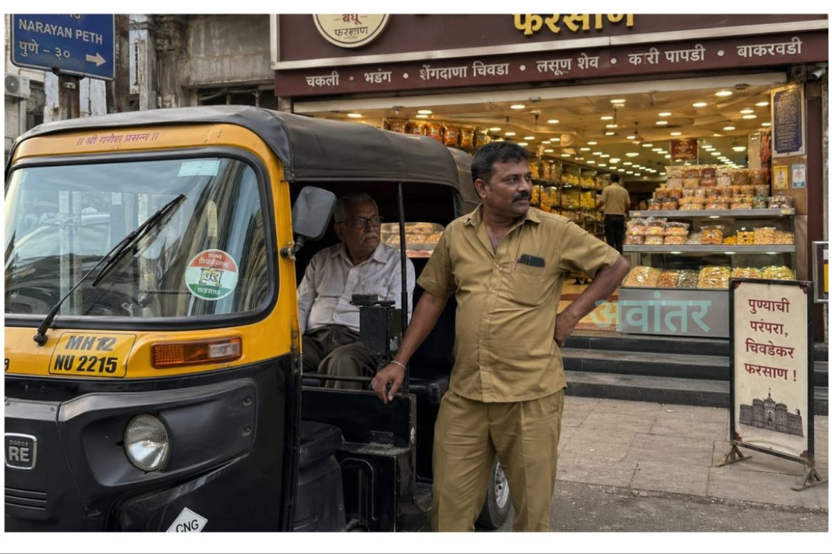 अवांतर, मराठीआर्टिकल, मराठीलेख, मराठीकथा, कथाकहाणी, मी मराठी, अभिजात मराठी, लघुकथा, रिक्षावाल्याचे कन्याप्रेम, चांगुलपणाचा प्रत्यय, रिक्षावाल्याची खमण खरेदी, रि७वाल्याचा चांगुलपणा, प्रेम द्या प्रेम घ्या